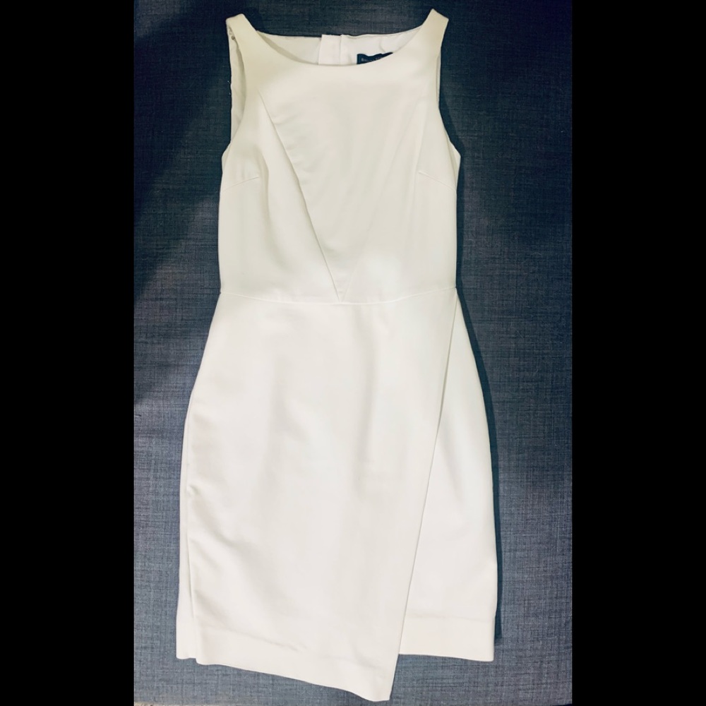 Banana Republic lined white envelope sheath dress